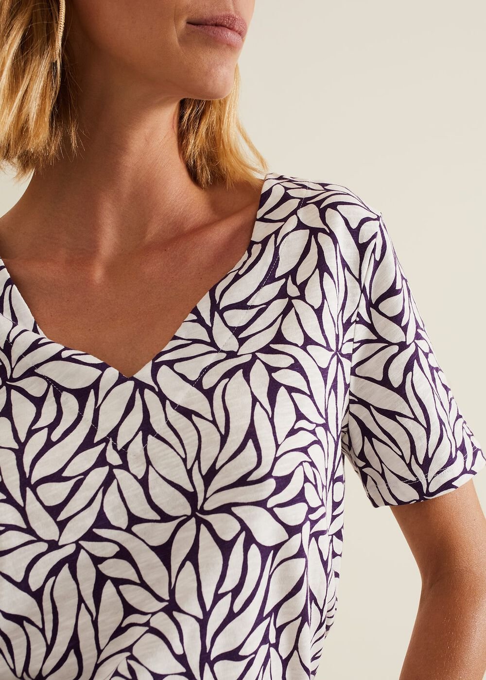 Alice Leaf Print Top - Purple