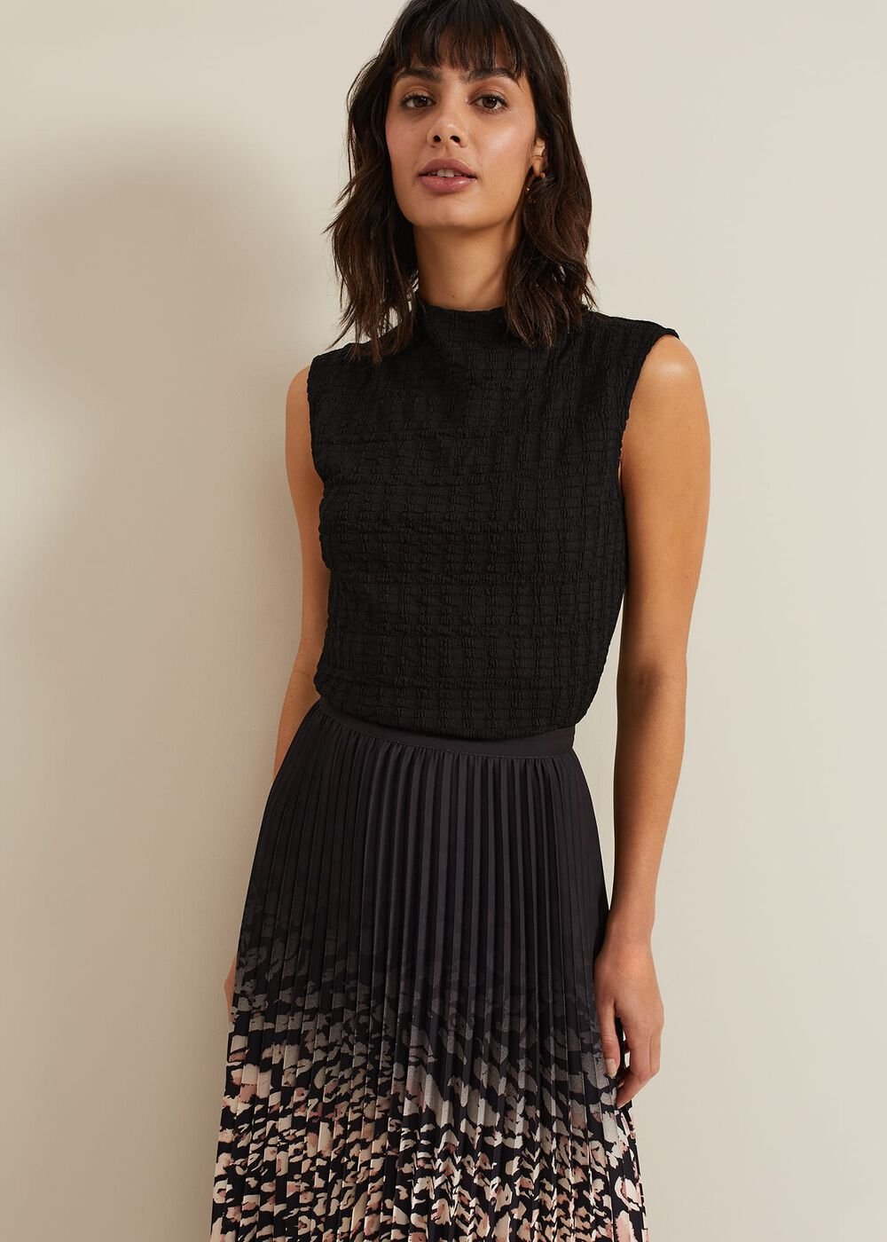 Haylee Sleeveless Texture Top - Black