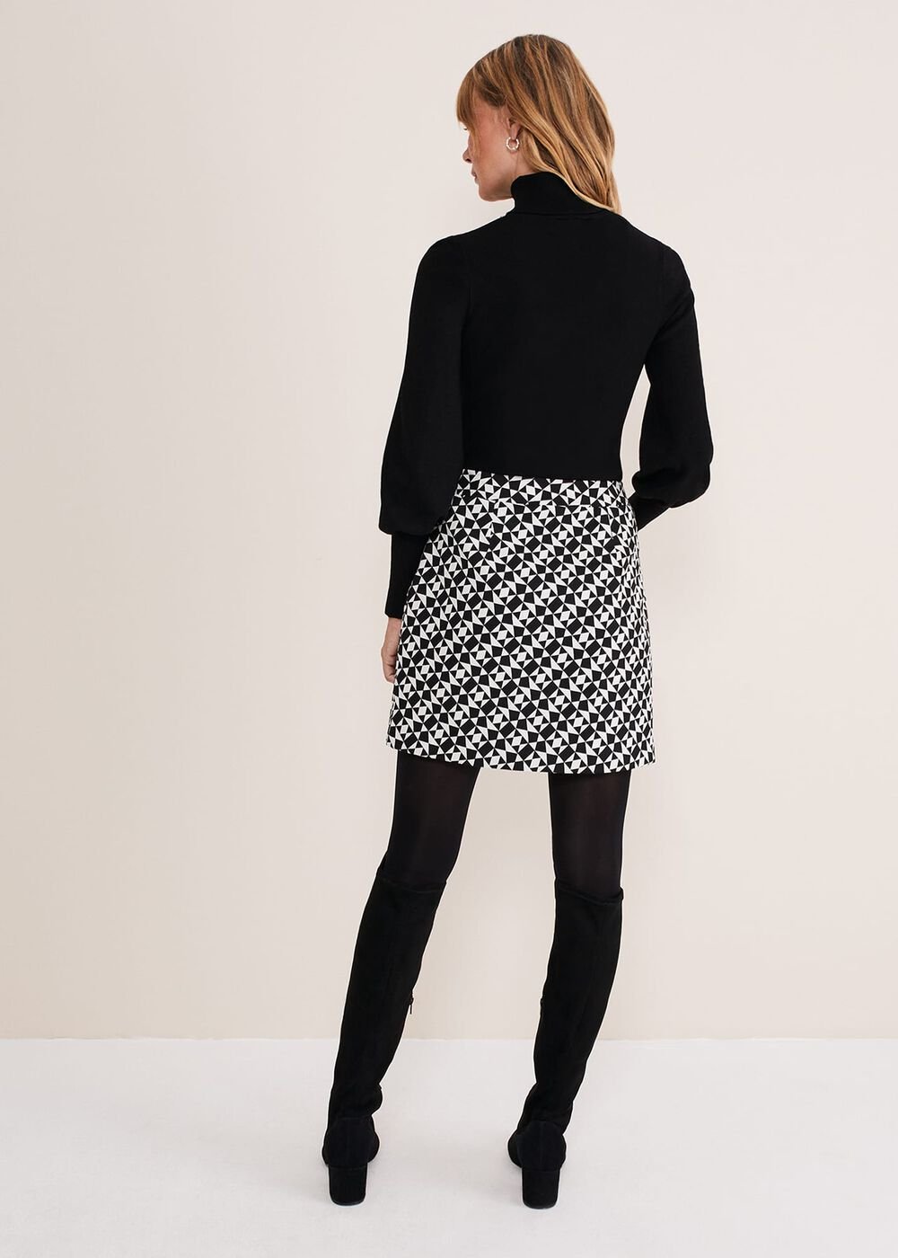 Gwyneth Balloon Sleeve Fine Knit Jumper - Black