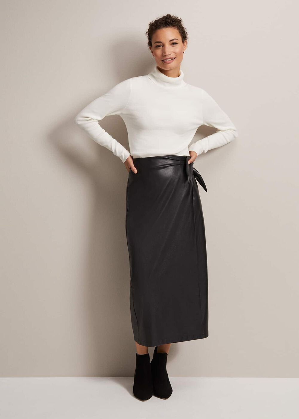 Gwyneth Ivory Roll Neck Jumper - Ivory