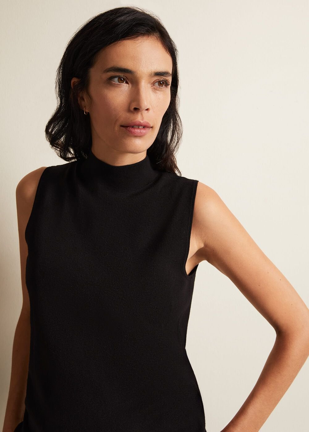 Miley Sleevless Funnel Neck Tank - Black