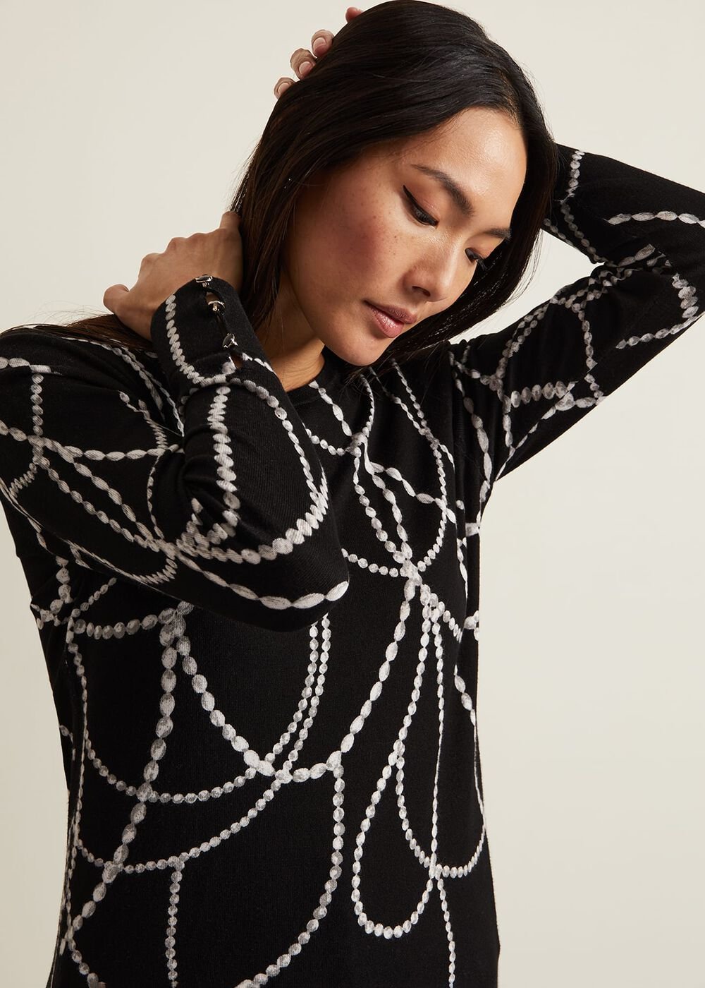 Jaelyn Pearl Print Jumper - Black