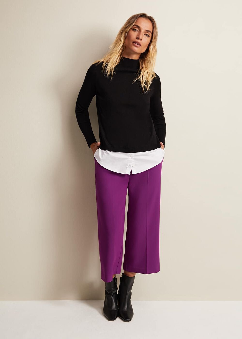 Teegan Turtle Neck Shirt Jumper - Black/Ivory