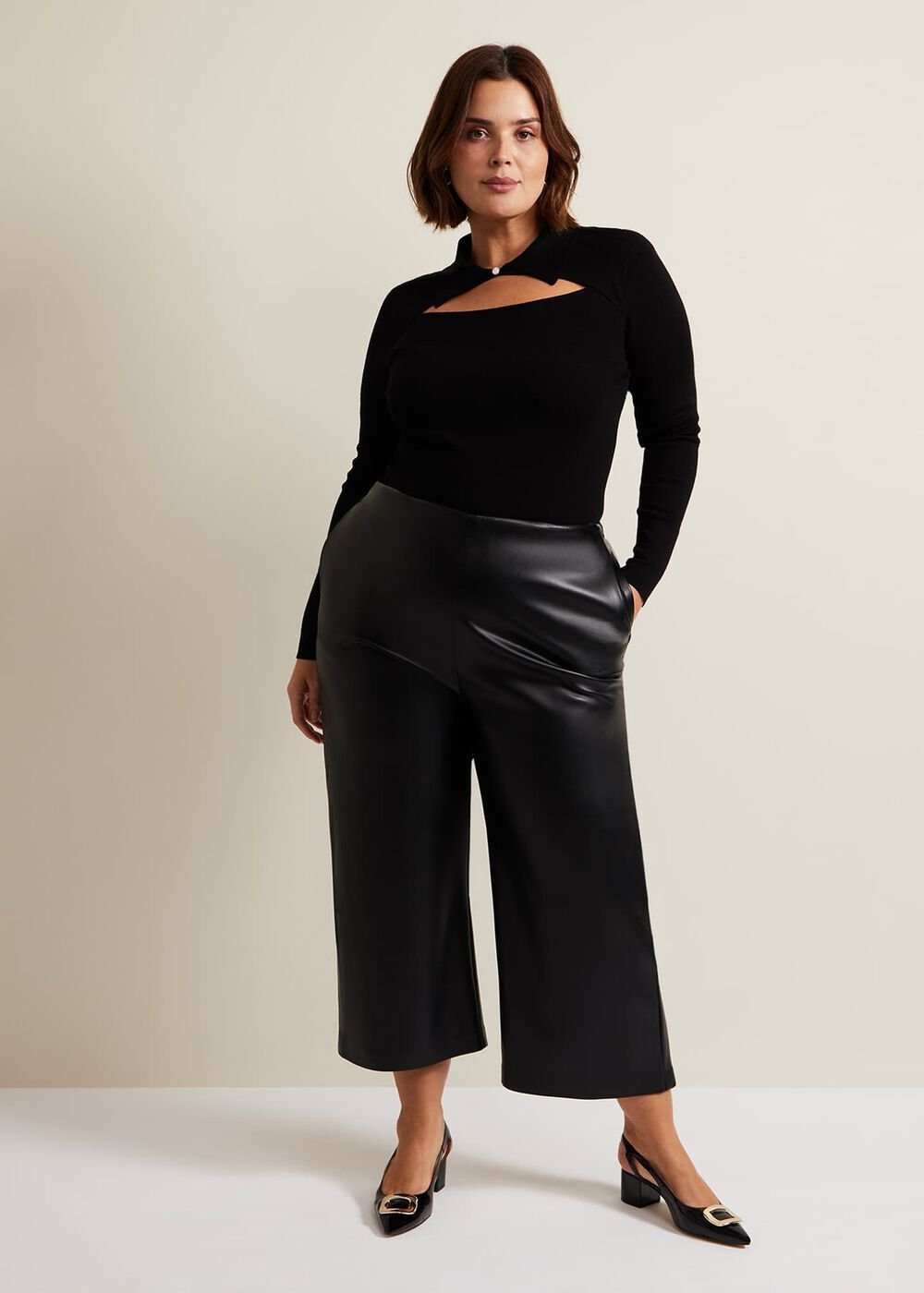 Becki Cut Out Collar Jumper - Black