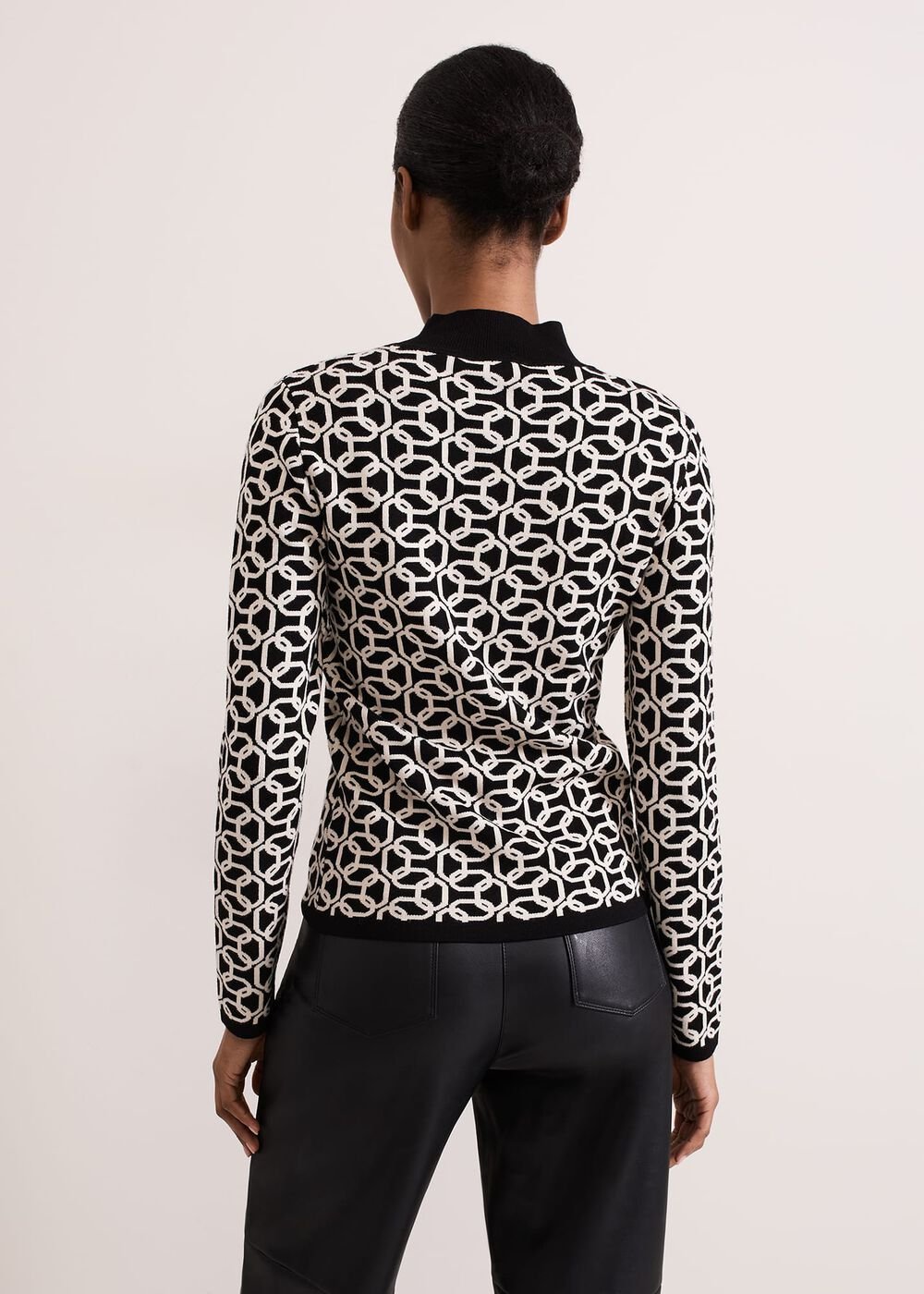Callie Chain Jacquard Fitted Top - Black/Ivory