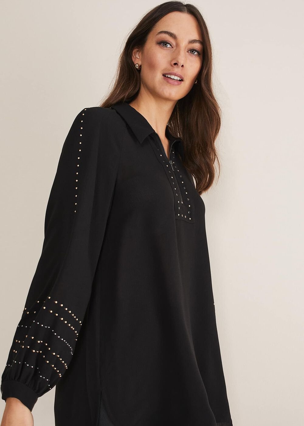 Tullulah Heatfix Sleeve Tunic Blouse - Black