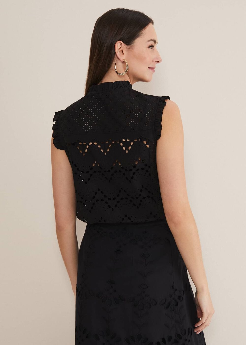 Mollie Broderie Sleeveless Blouse - Black