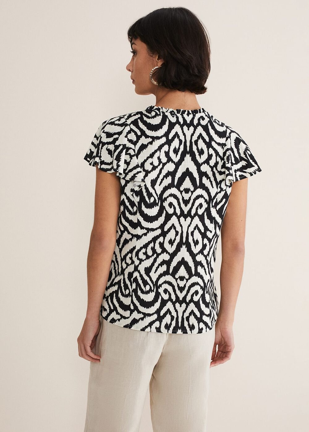 Dalia Ikat Ruffle Top - Black/Ivory