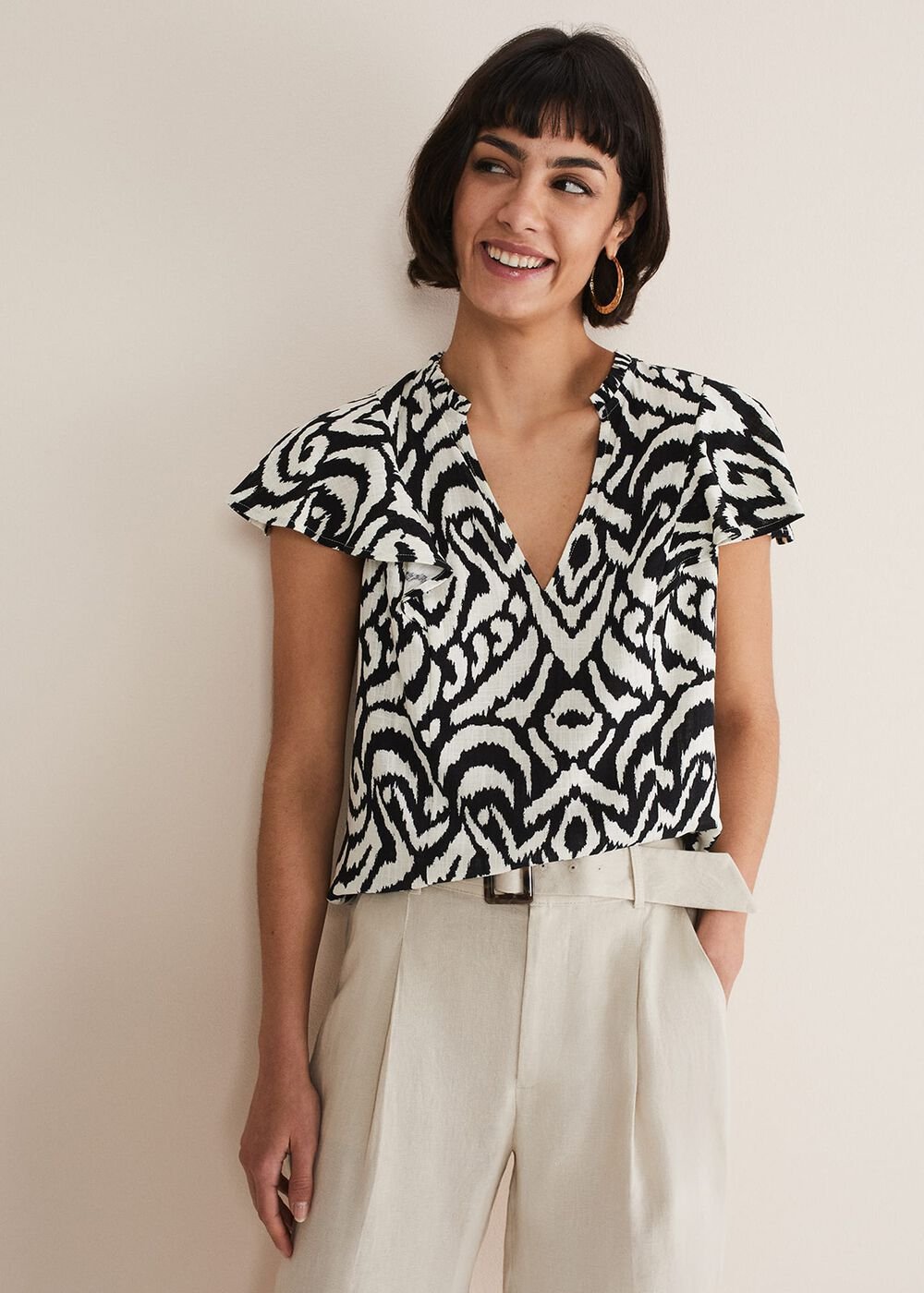 Dalia Ikat Ruffle Top - Black/Ivory