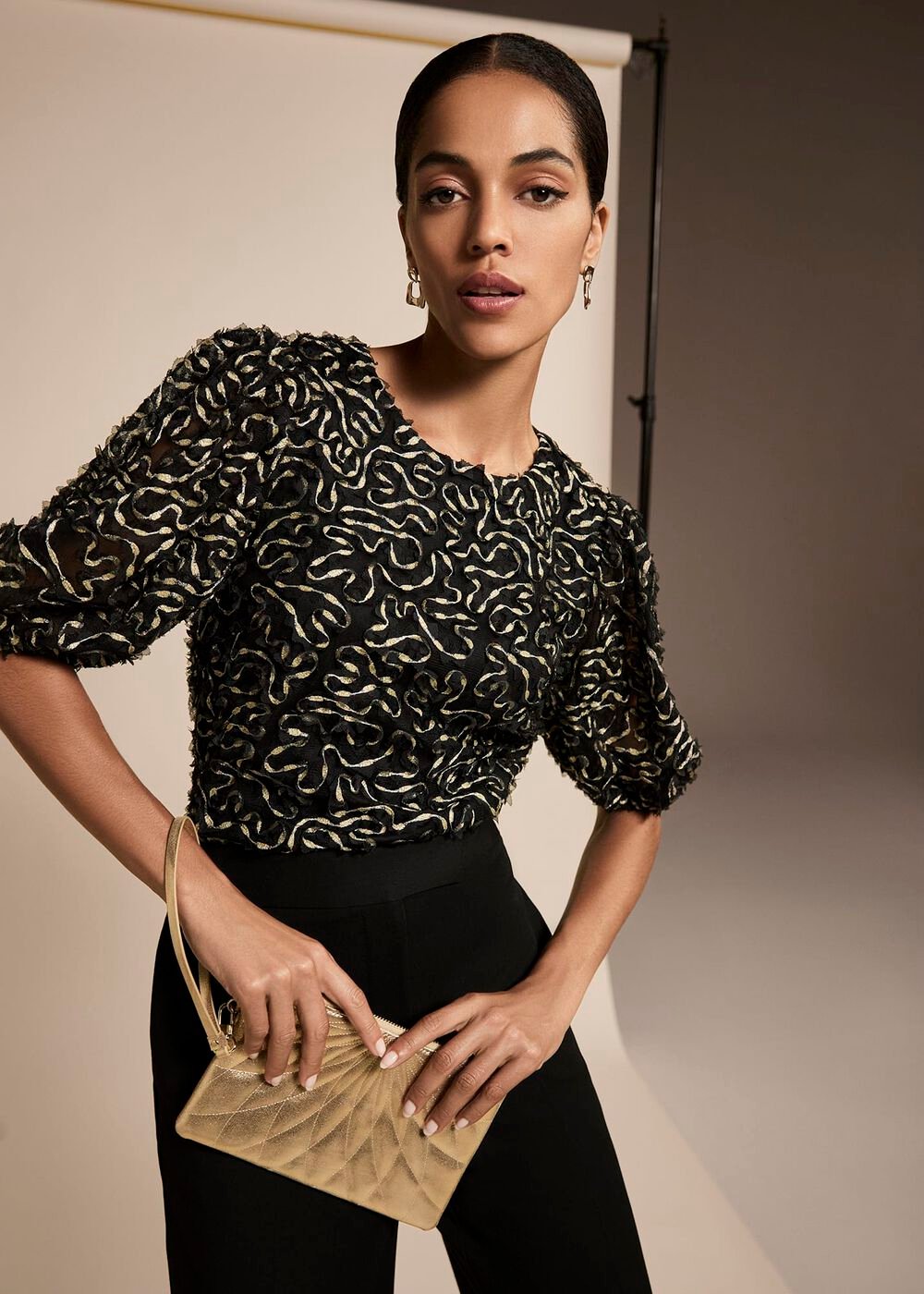 Ariella Textured Blouson Sleeve Top - Black