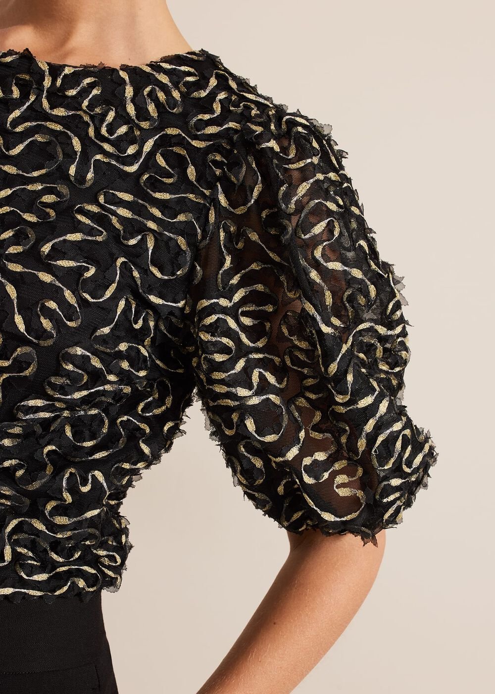 Ariella Textured Blouson Sleeve Top - Black