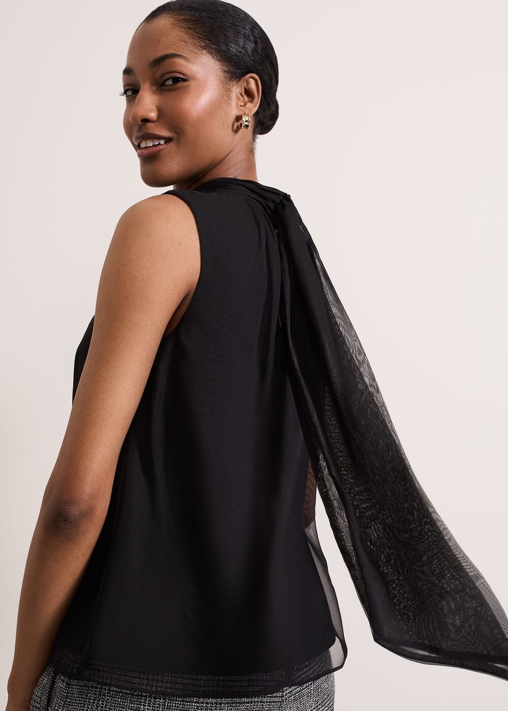 Nella High Neck Top - Black
