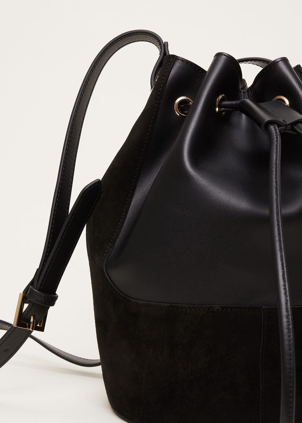 Bucket Shoulder Bag - Black