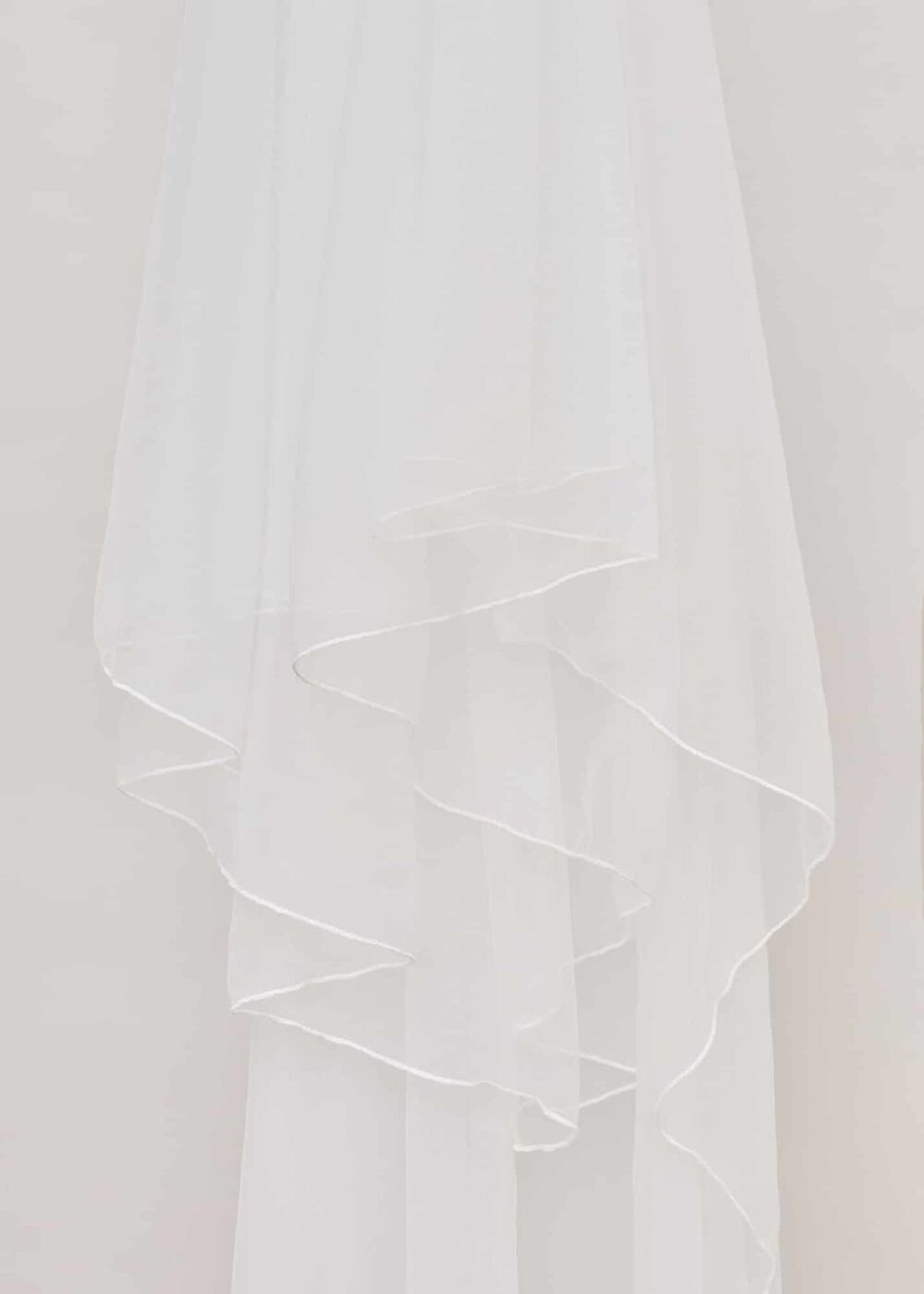 Long Double Tier Veil - Ivory