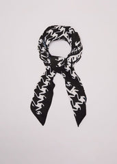 Houndstooth Pleated Scarf - Black