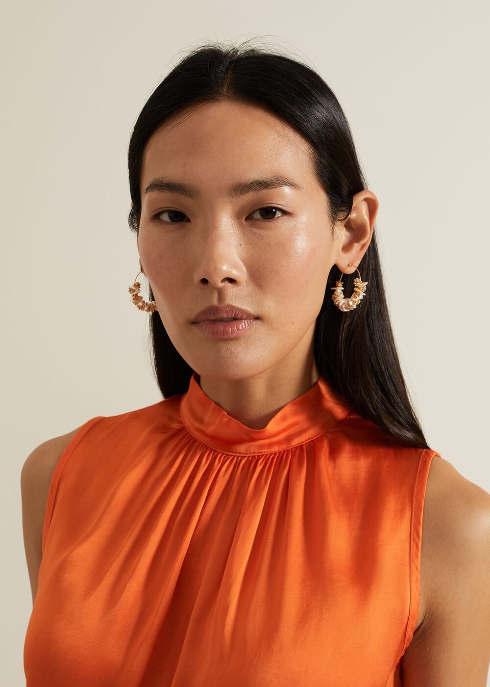 Pearl Detail Hoop Earrings - Gold