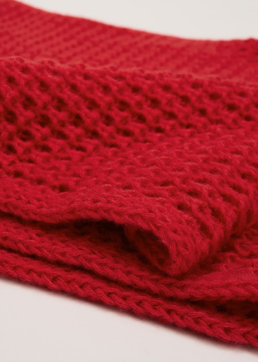 Red Knitted Snood - Red