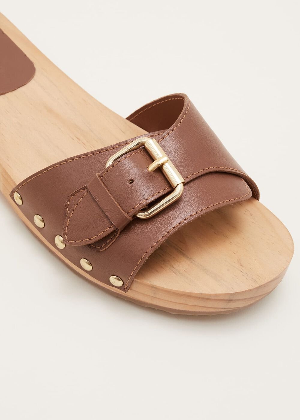 Buckle Front Clog Sandal - Tan
