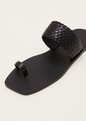 Toe Post Sandal - Black