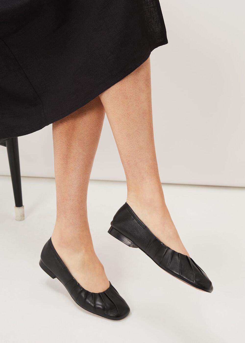 Elasticated Pump - Black