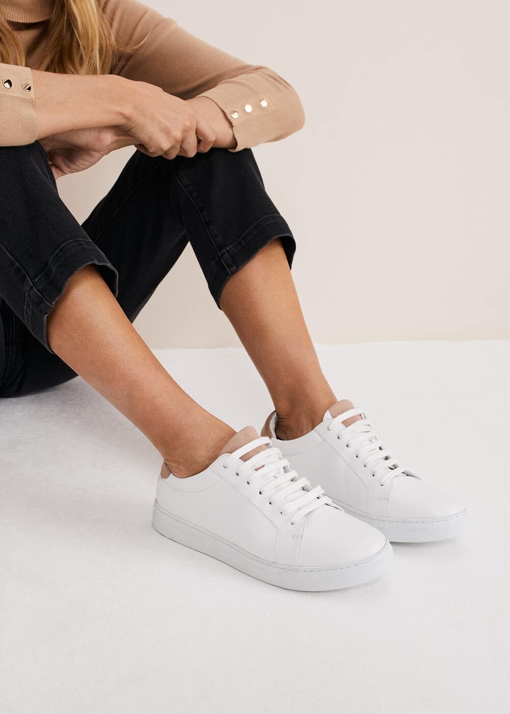Tab Trainer - White