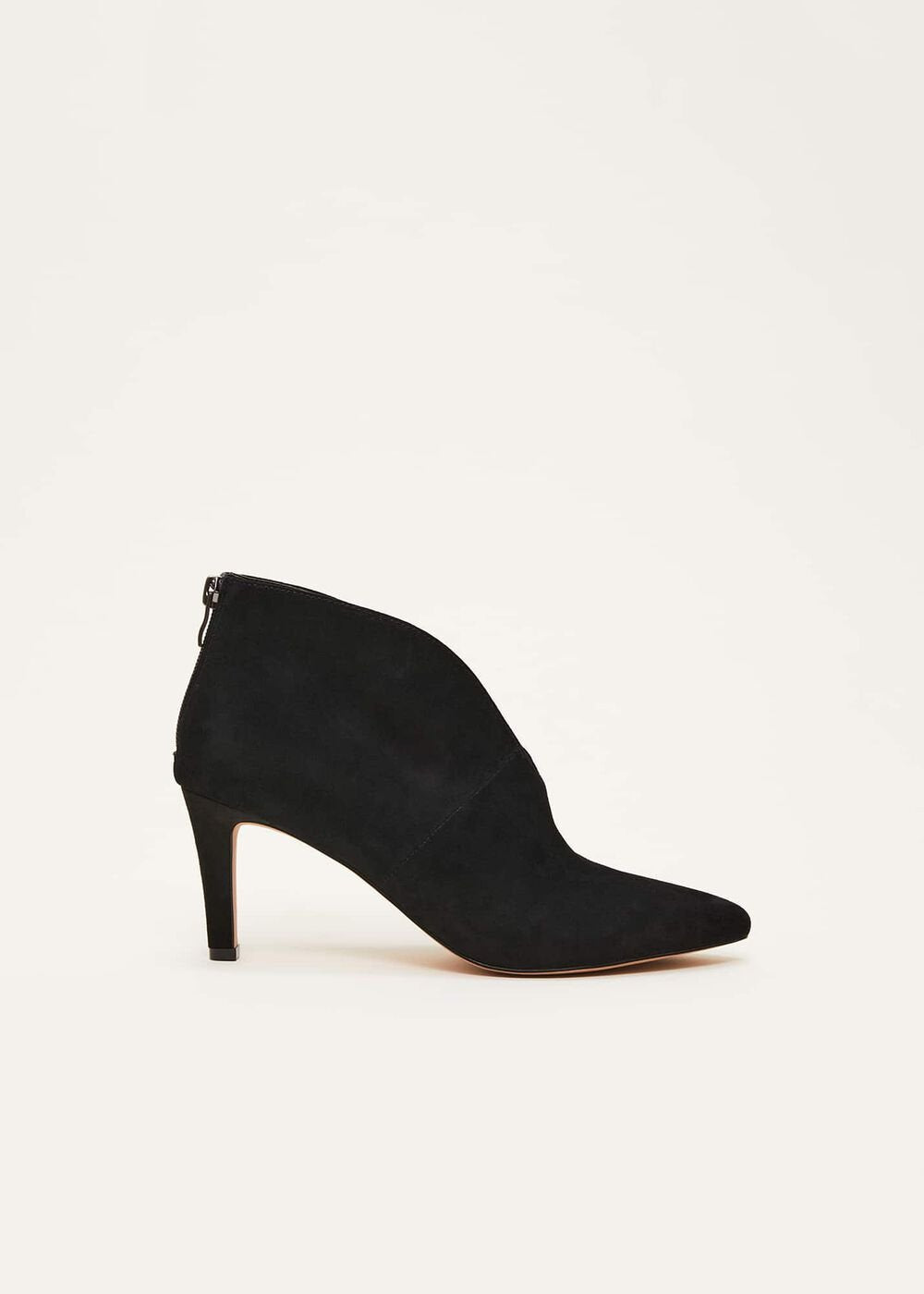 Cut Out Heeled Boots - Black