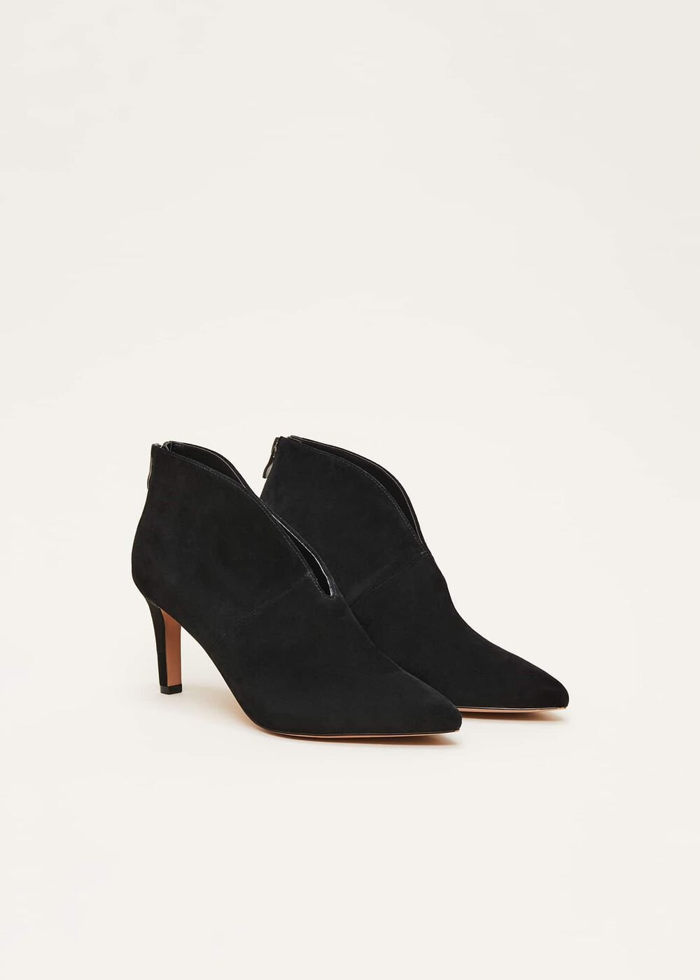 Cut Out Heeled Boots - Black