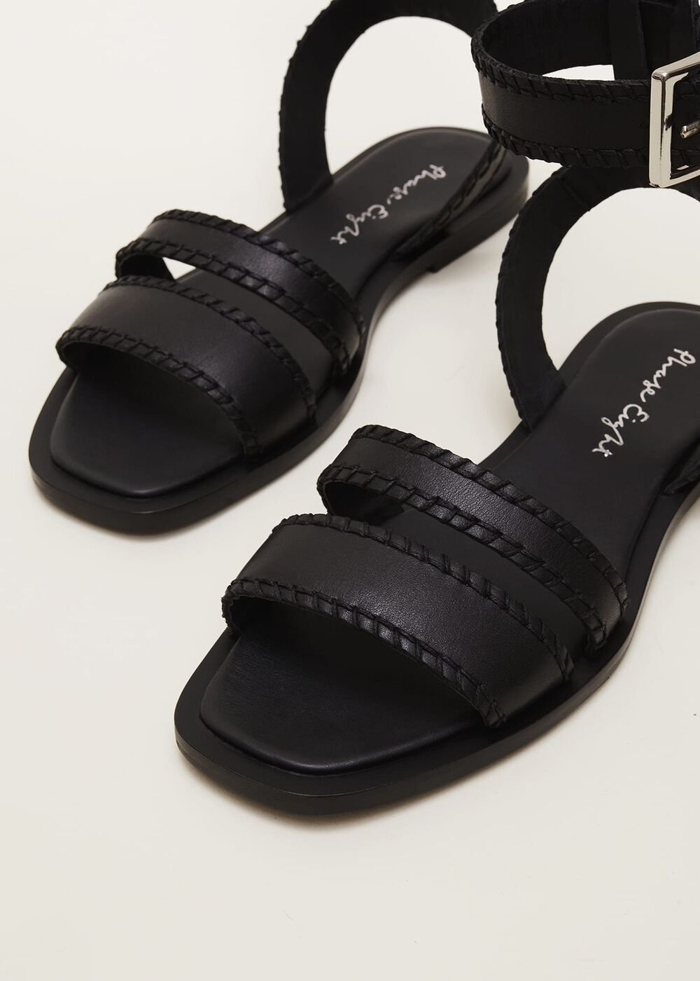 Leather Flat Sandals - Black