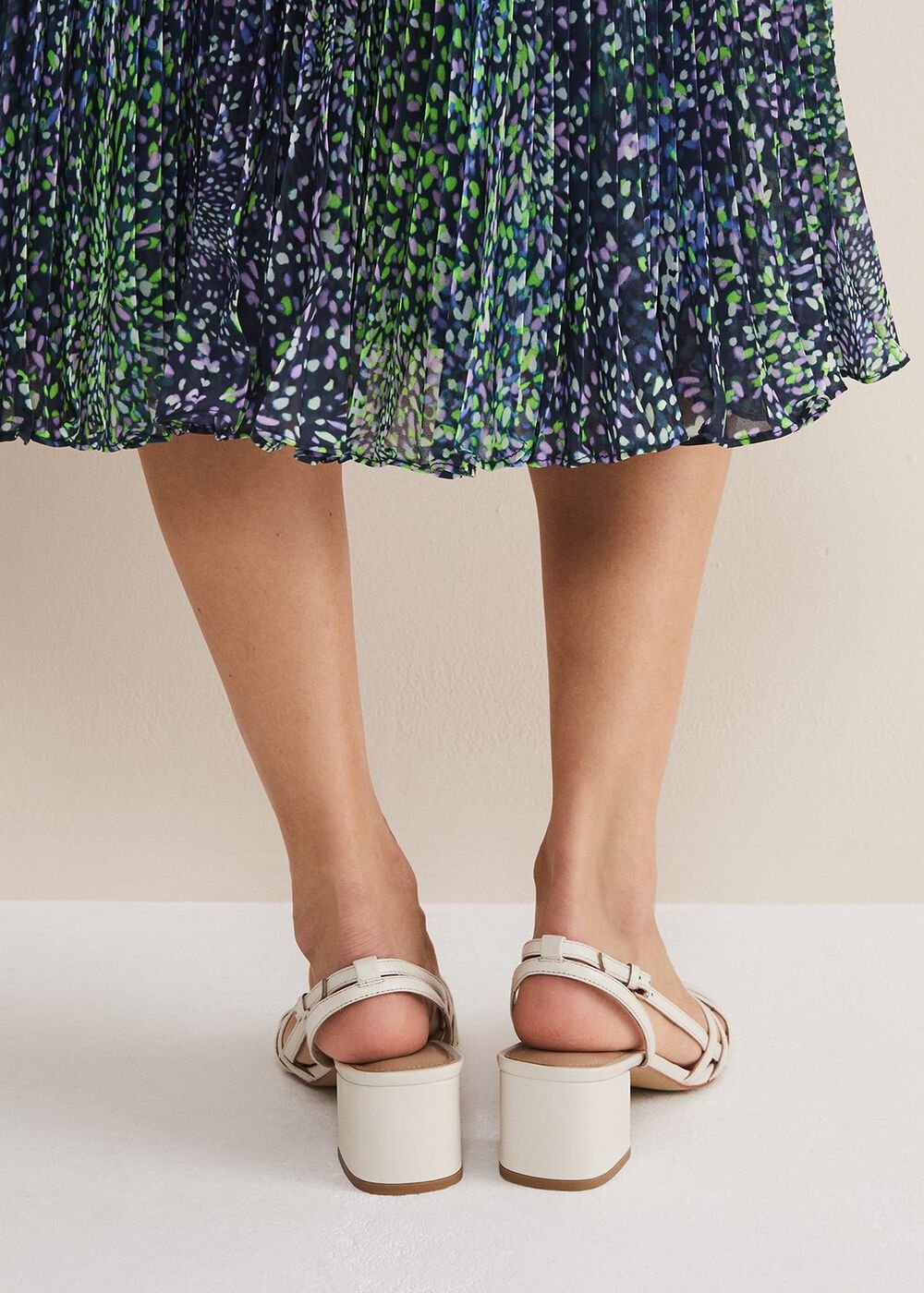 Leather Slingback Block Heel Sandal - Cream