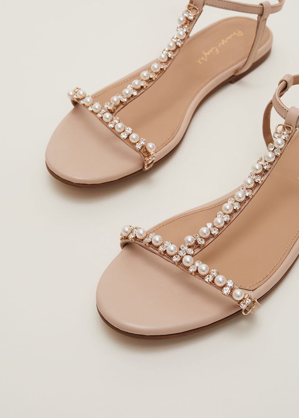 Leather Jewel Trim Flat Sandal - Neutral