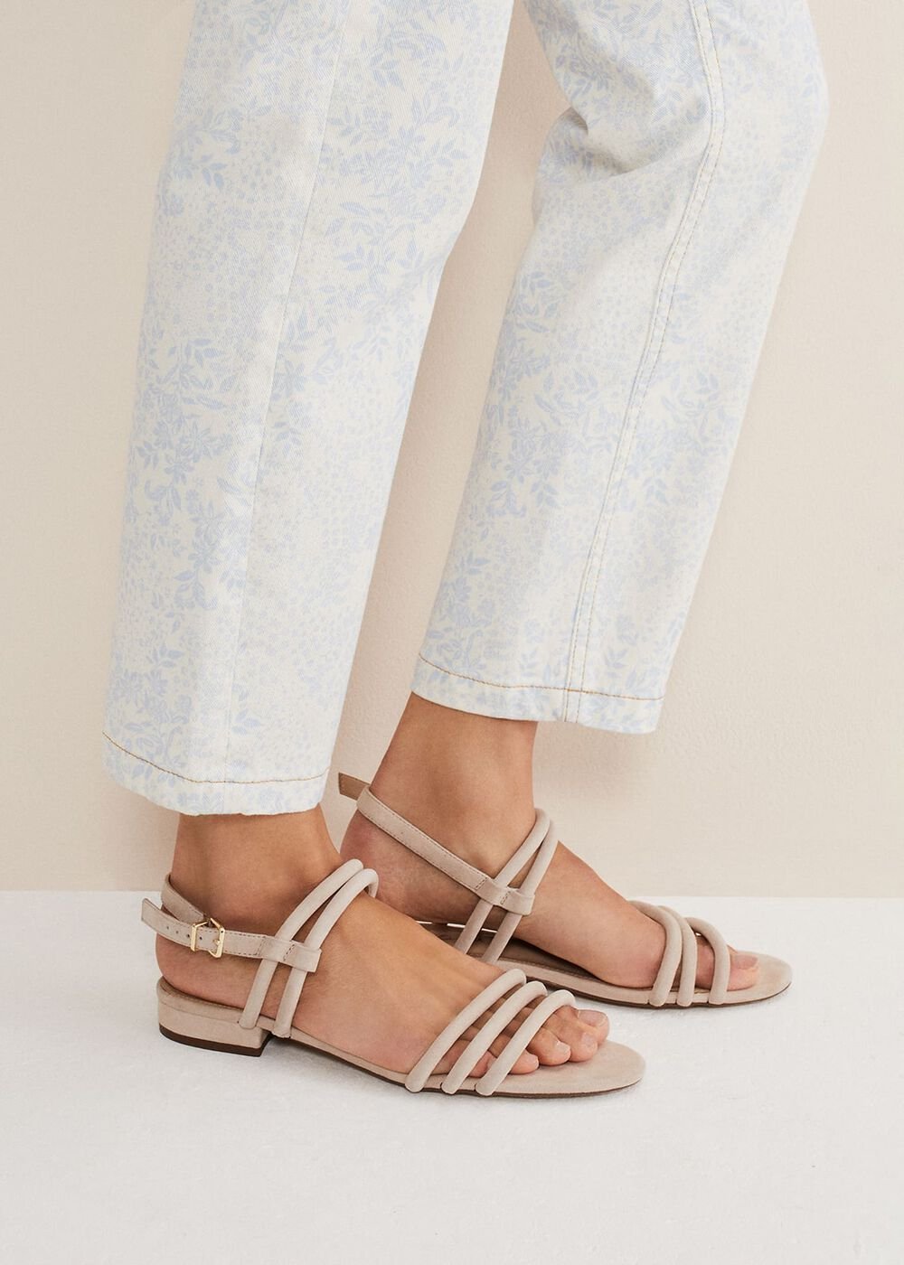 Suede Sandals - Neutral