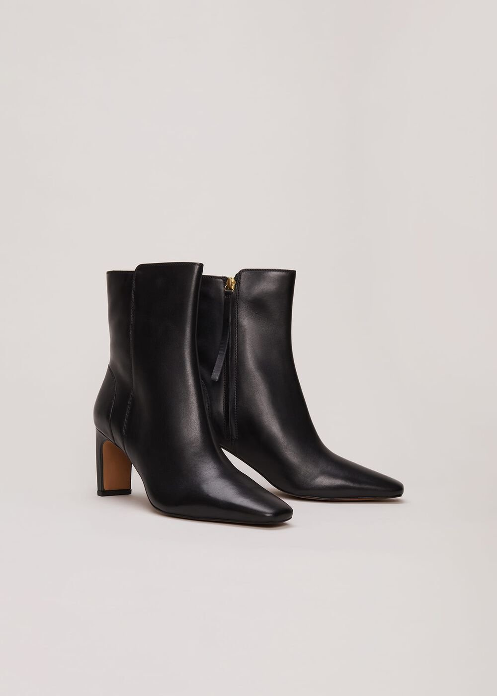 Brown Leather Ankle Boots - Black