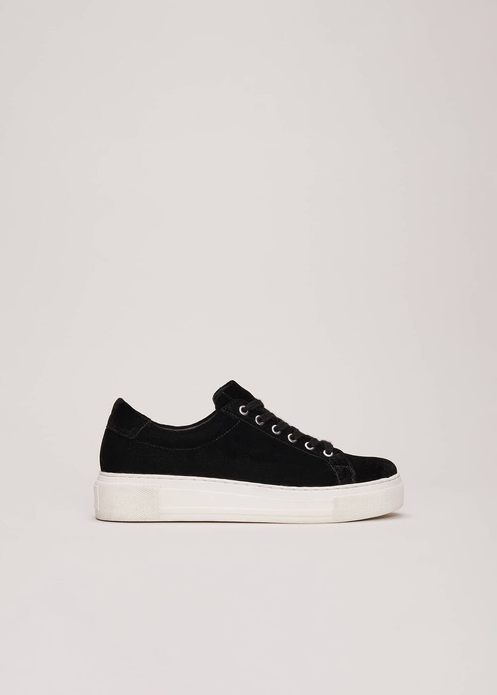 Black Velvet Trainers - Black