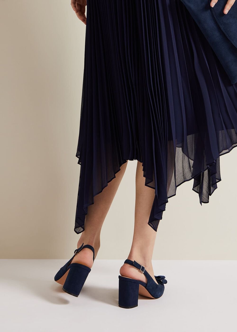 Bow Front Slingback Block Heel Shoes - Navy