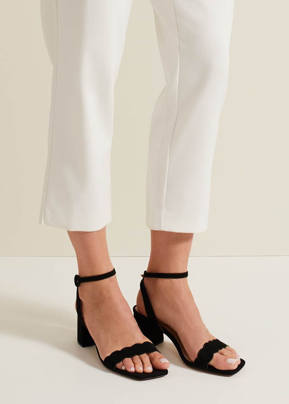 Suede Scallop Block Heel - Black