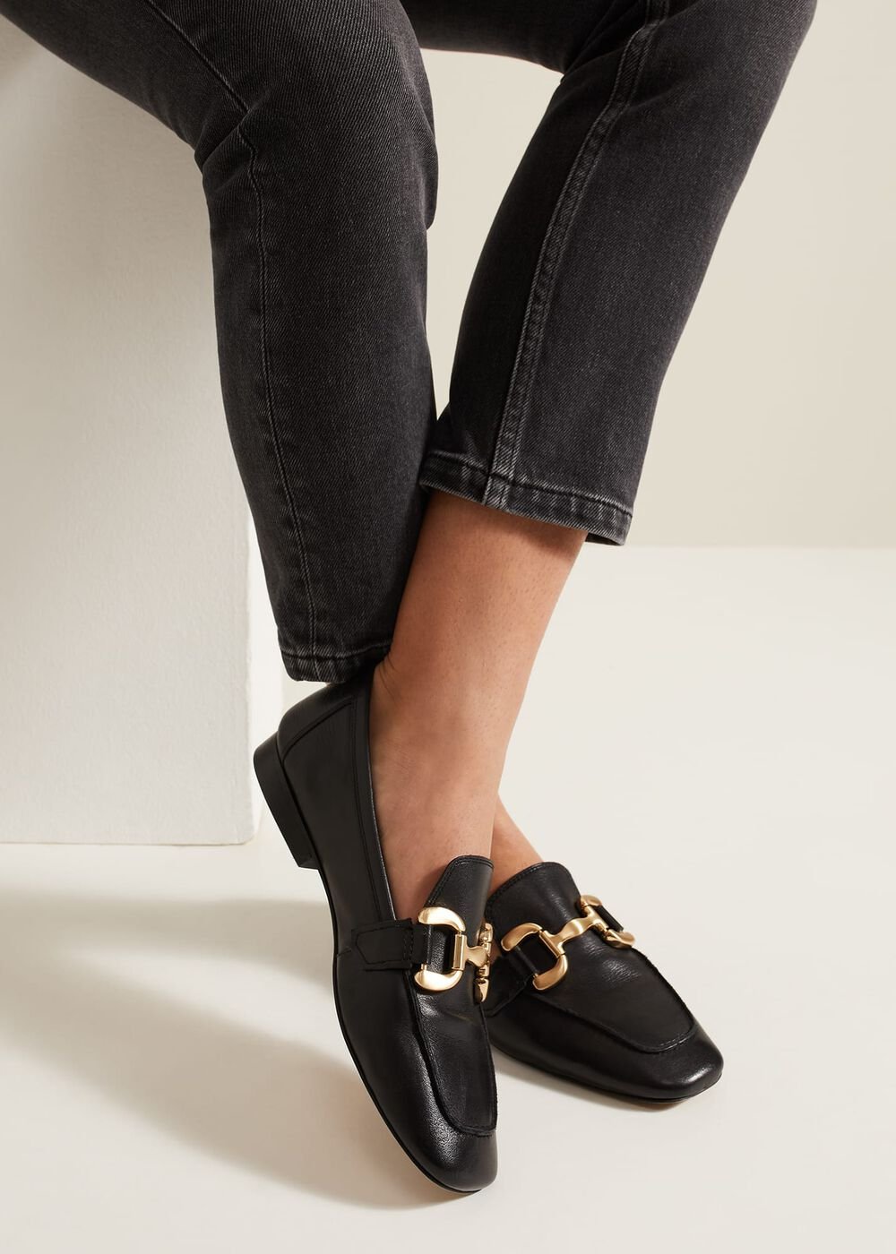 Black Leather Flat Loafers - Black
