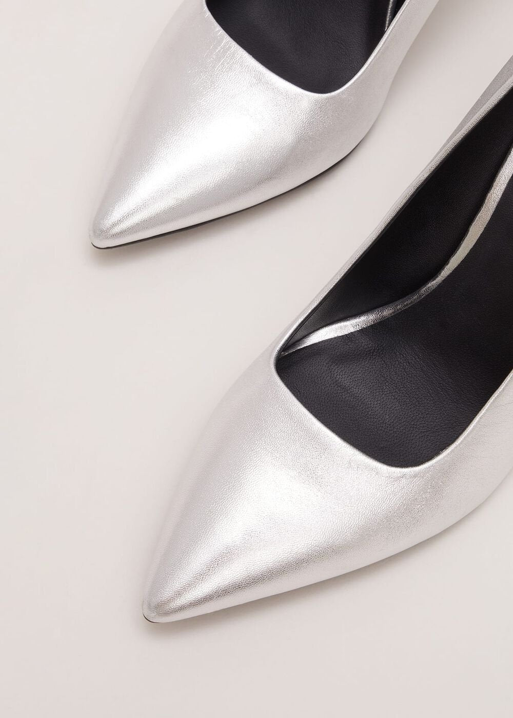 Silver Leather Pointed Court Shoes - Silver