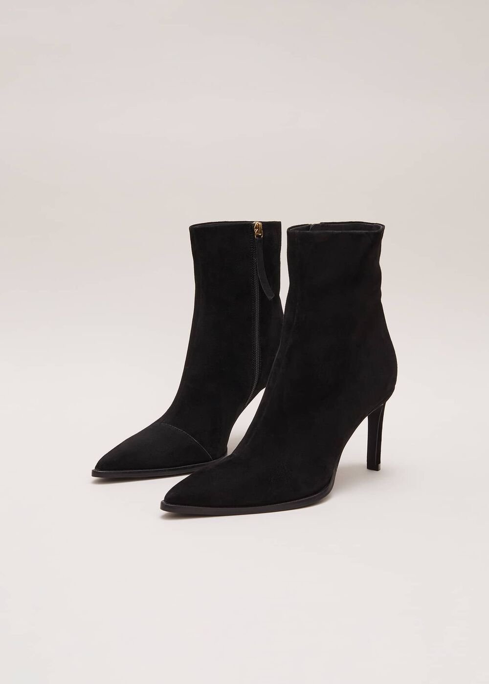 Black Suede Ponited Heeled Boots - Black