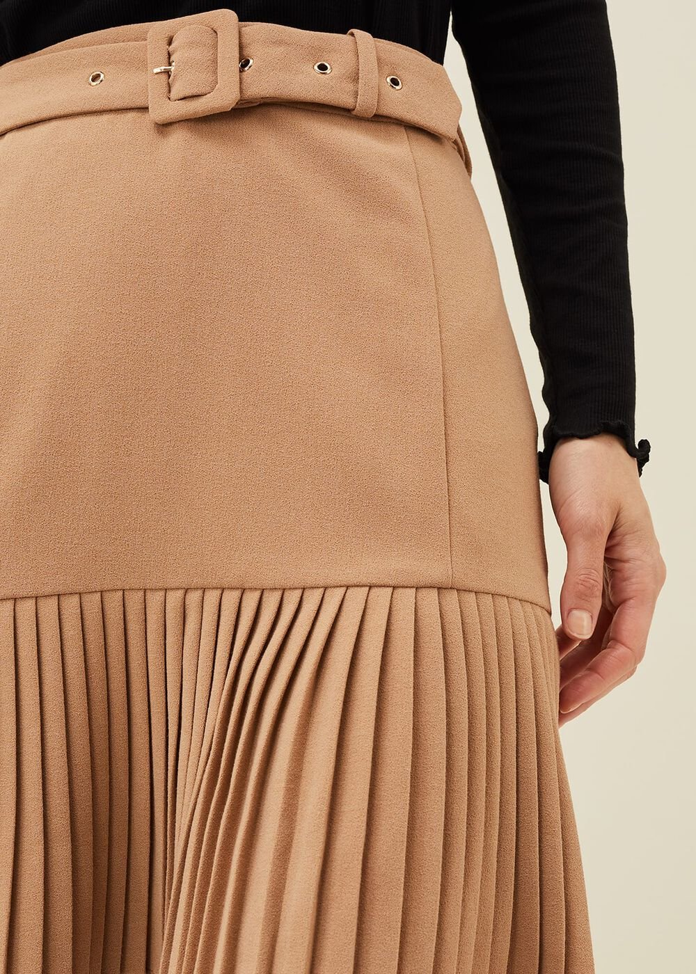 Annabel Pleated Mini Skirt - Camel