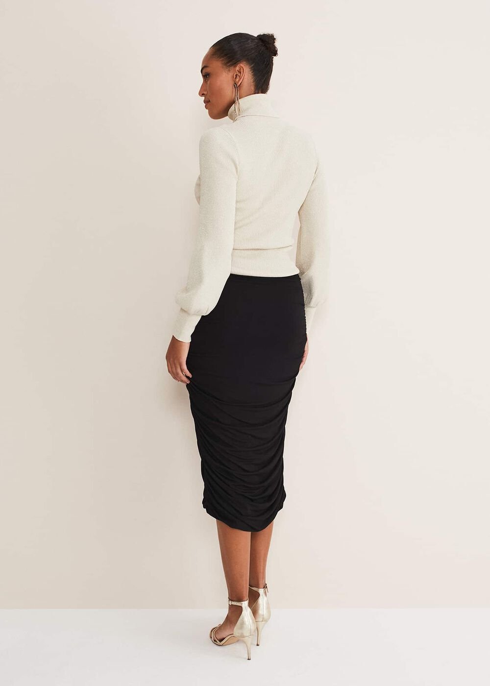 Kealey Ruched Skirt - Black