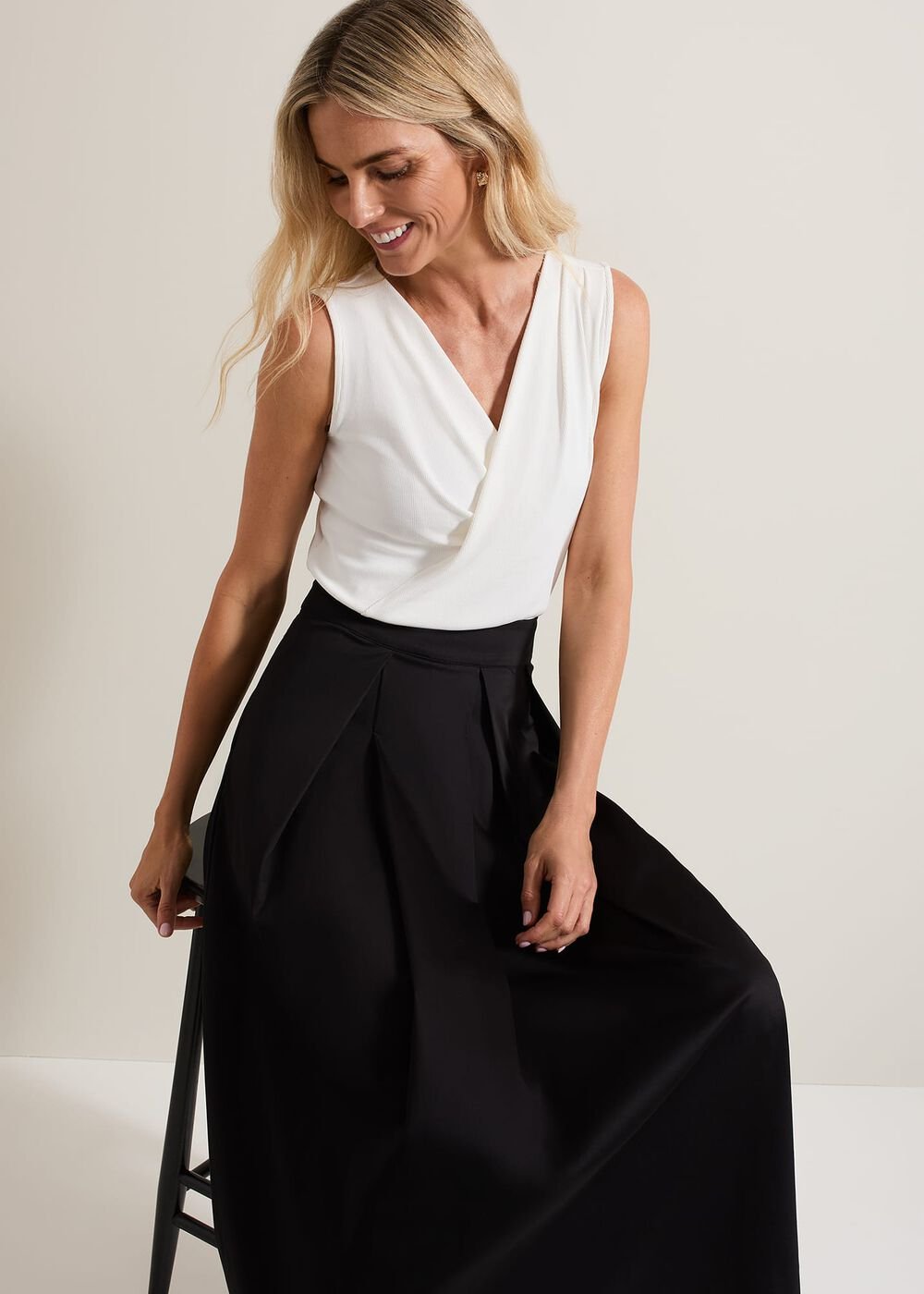 Trinity Pleated Skirt - Black