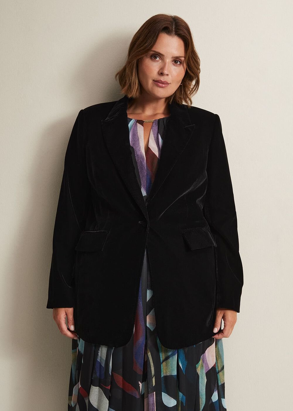 Avani Black Velvet Blazer - Black