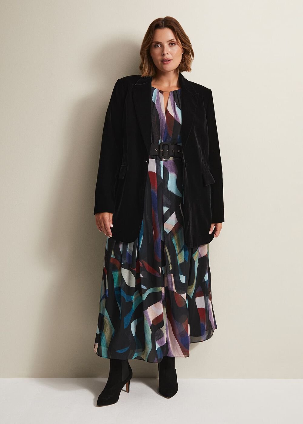 Avani Black Velvet Blazer - Black