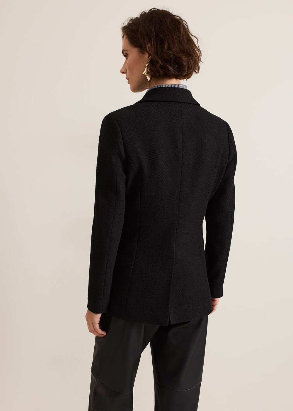Kiana Boucle Longline Blazer - Black