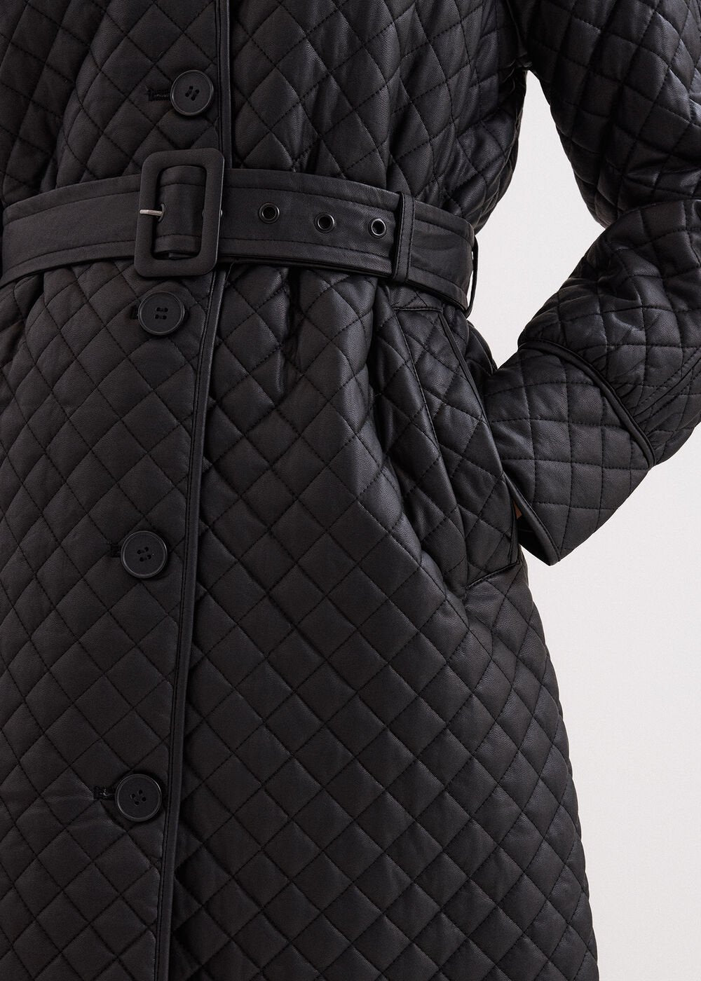 Erna Pu Coat - Black