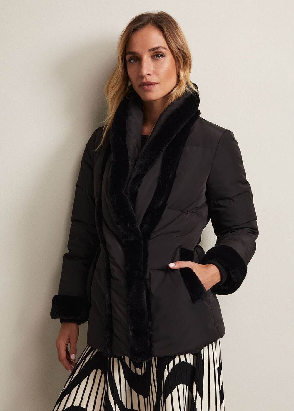 Nelle Black Faux Fur Short Puffer Coat - Black
