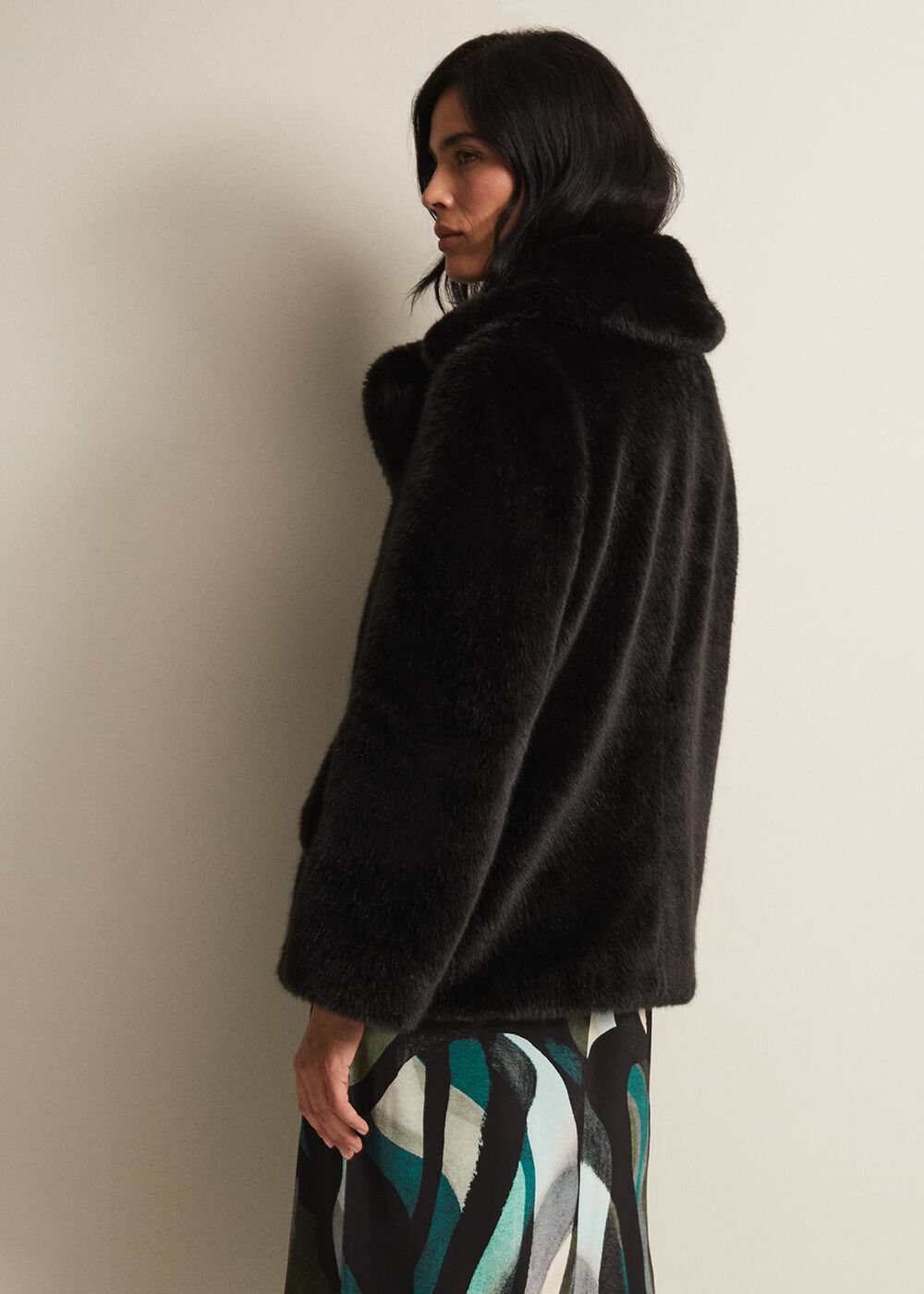 Megan Black Faux Fur Coat - Black